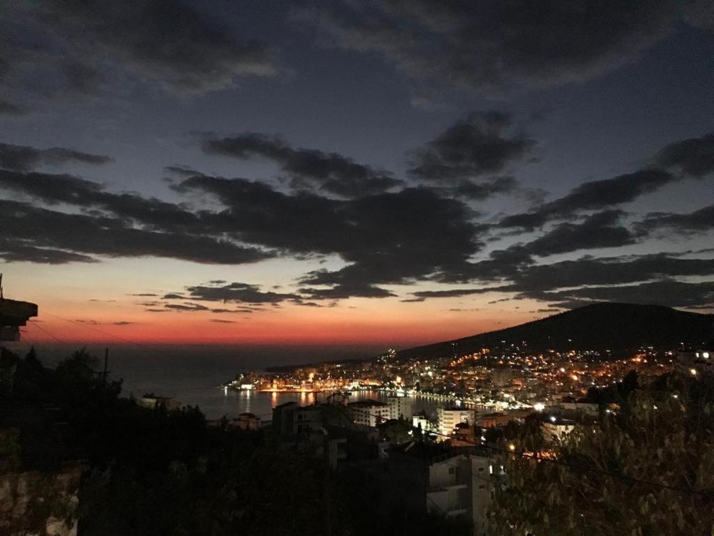 Amar Apartments Sarandë Exterior foto