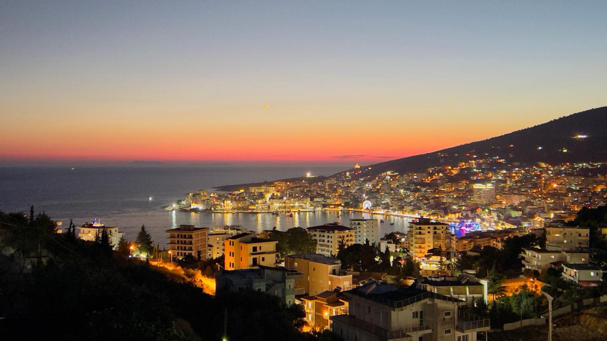 Amar Apartments Sarandë Exterior foto