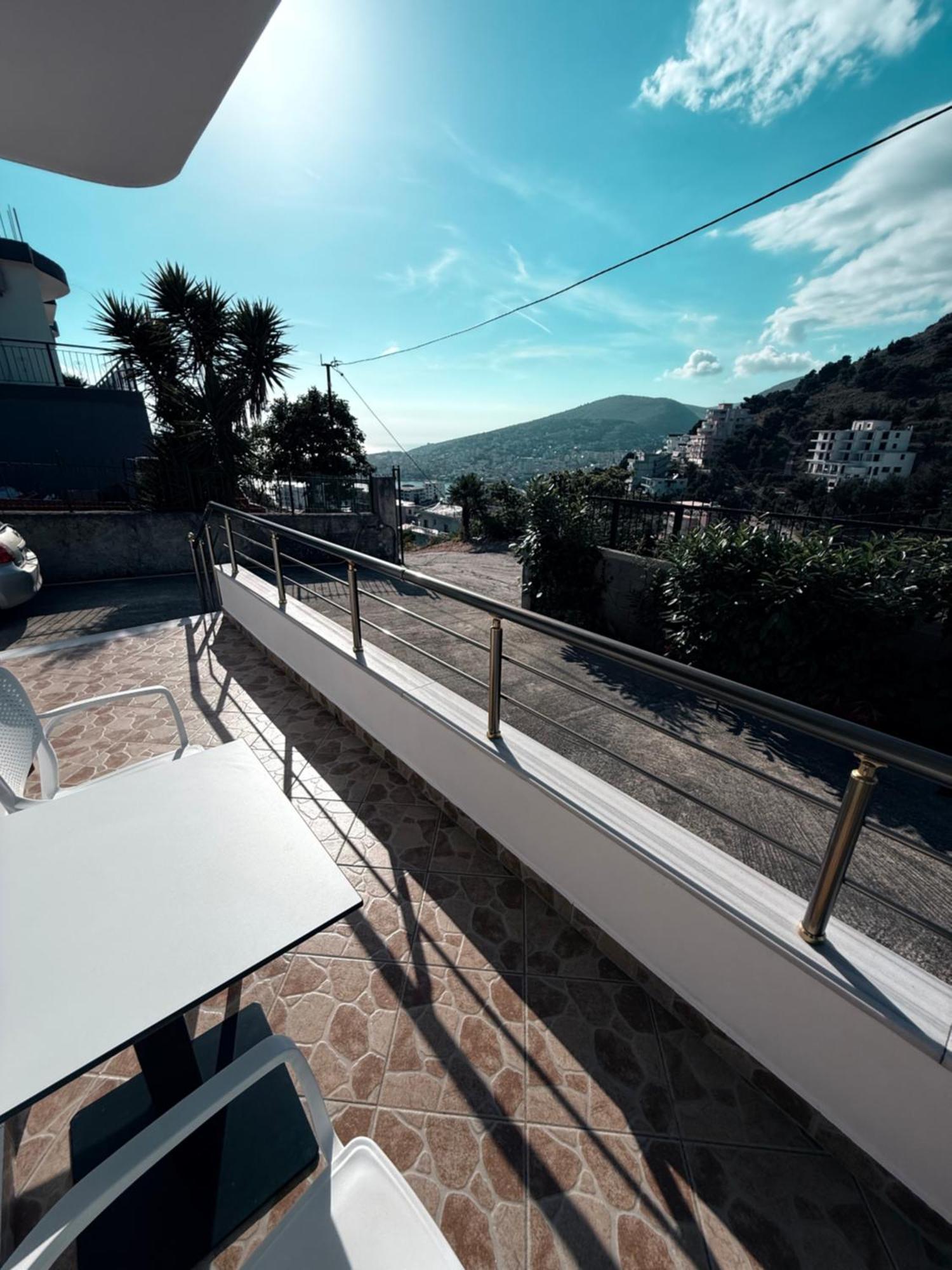 Amar Apartments Sarandë Exterior foto